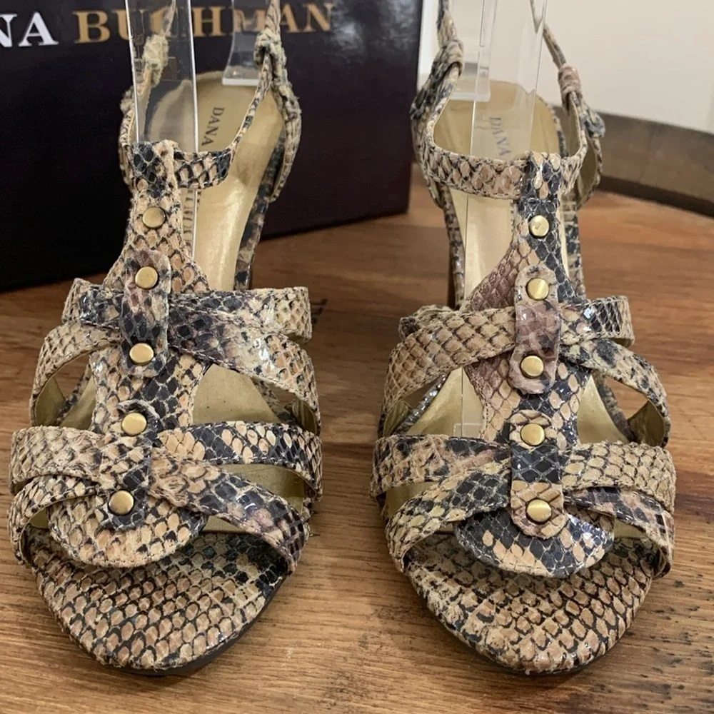 Dana Buchman | NIB Vala Snake Embossed Leather Strappy Stacked Wedge Heels 6.5 M